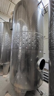 Zbiorniki UNICOM stojące o pojemności 3.500 L - 2