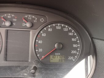 Sprzedam Volkswagena Polo - 2