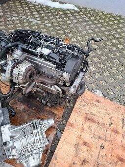 Silnik 1,6 tdi 77kw Typ: CAYC Dily z silników - - 2