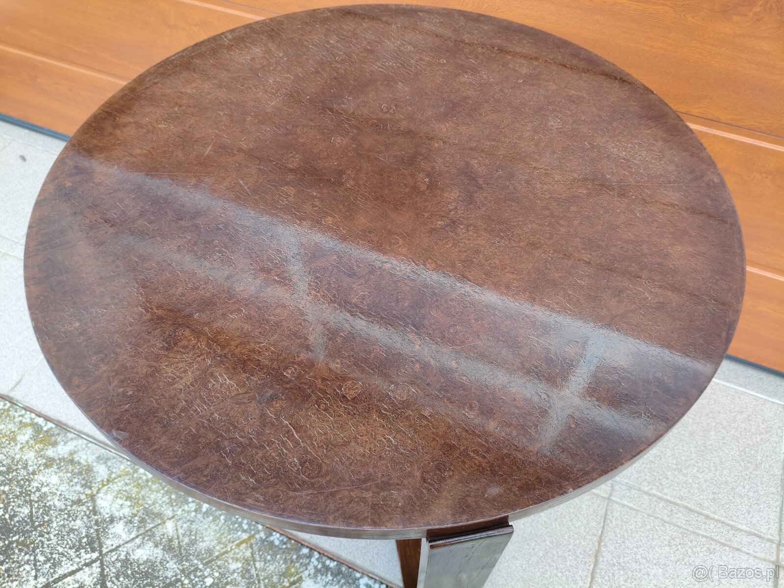 HALABALA H-168 katalogový stůl značen UP - 3