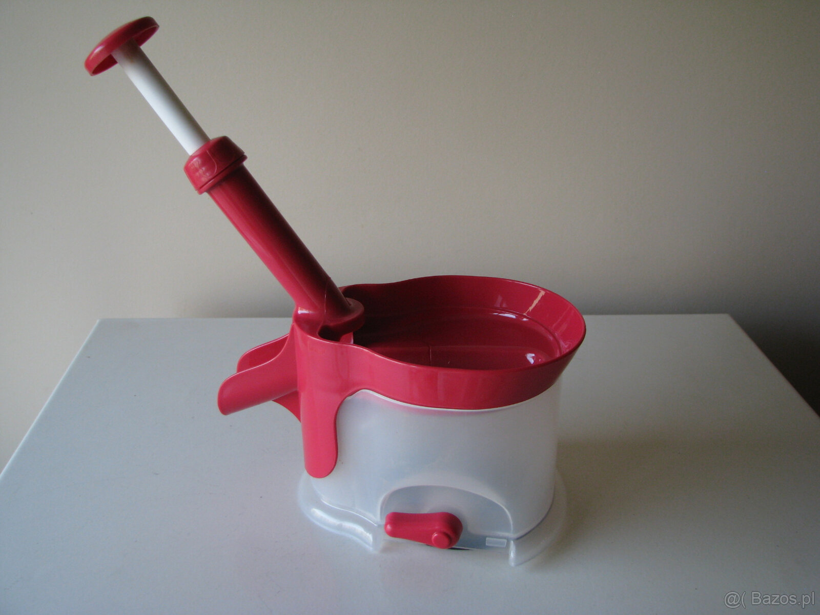 Dobrej jakości, drylownica z przyssawką do wiśni, oliwek - 3