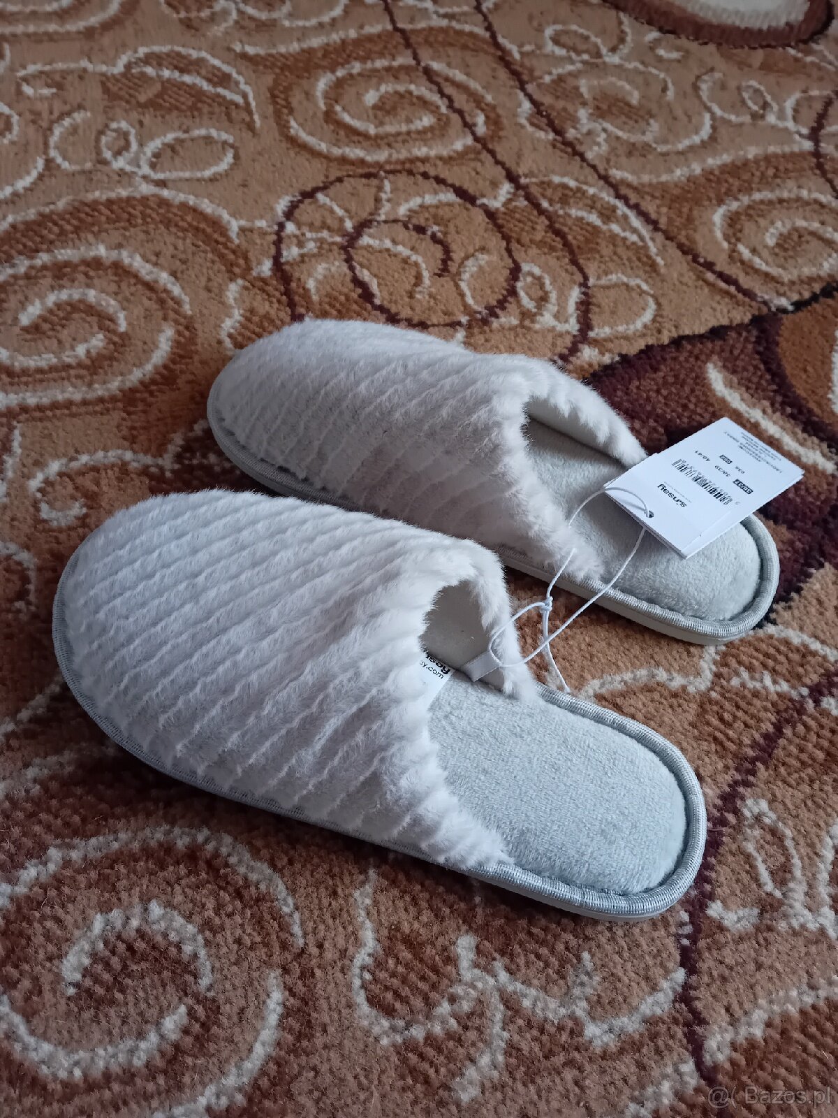 Nowe kapcie - 3
