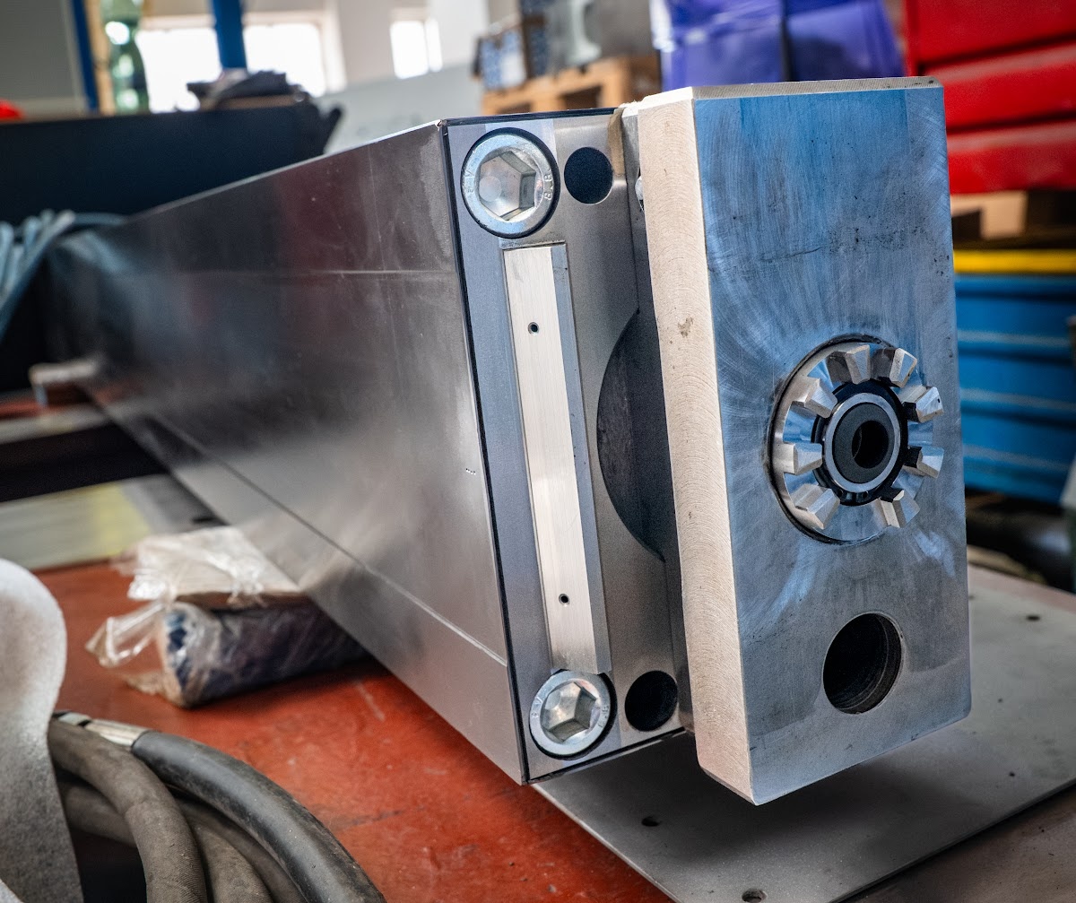 TOS Hulín SKIQ 16 CNC Tokarka karuzelowa / Jednostojakowa - 3