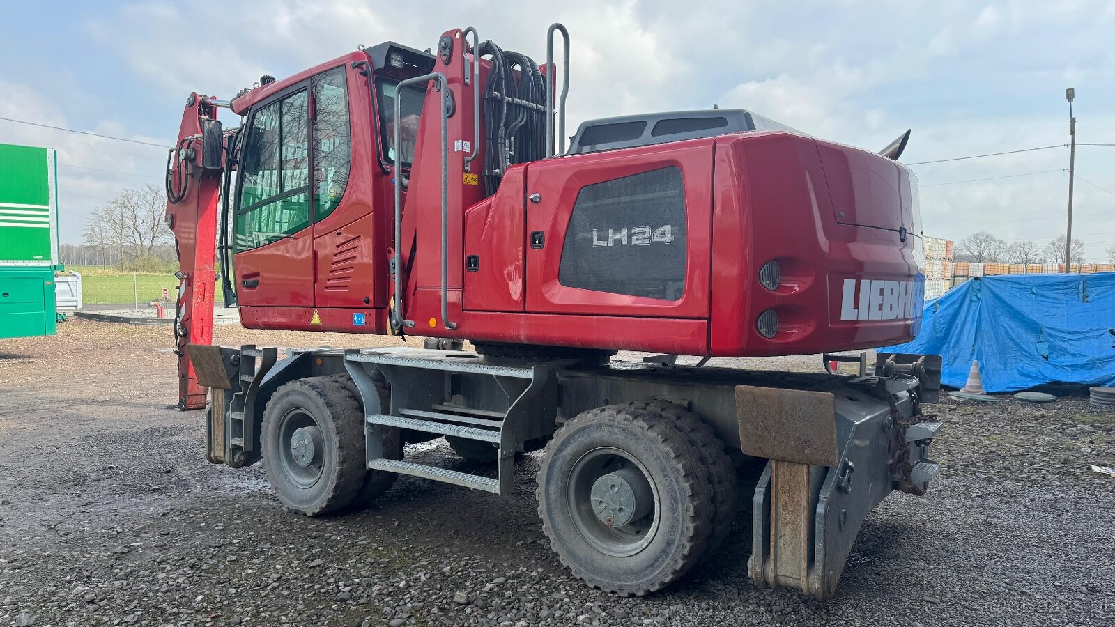 Liebherr LH24 - 3