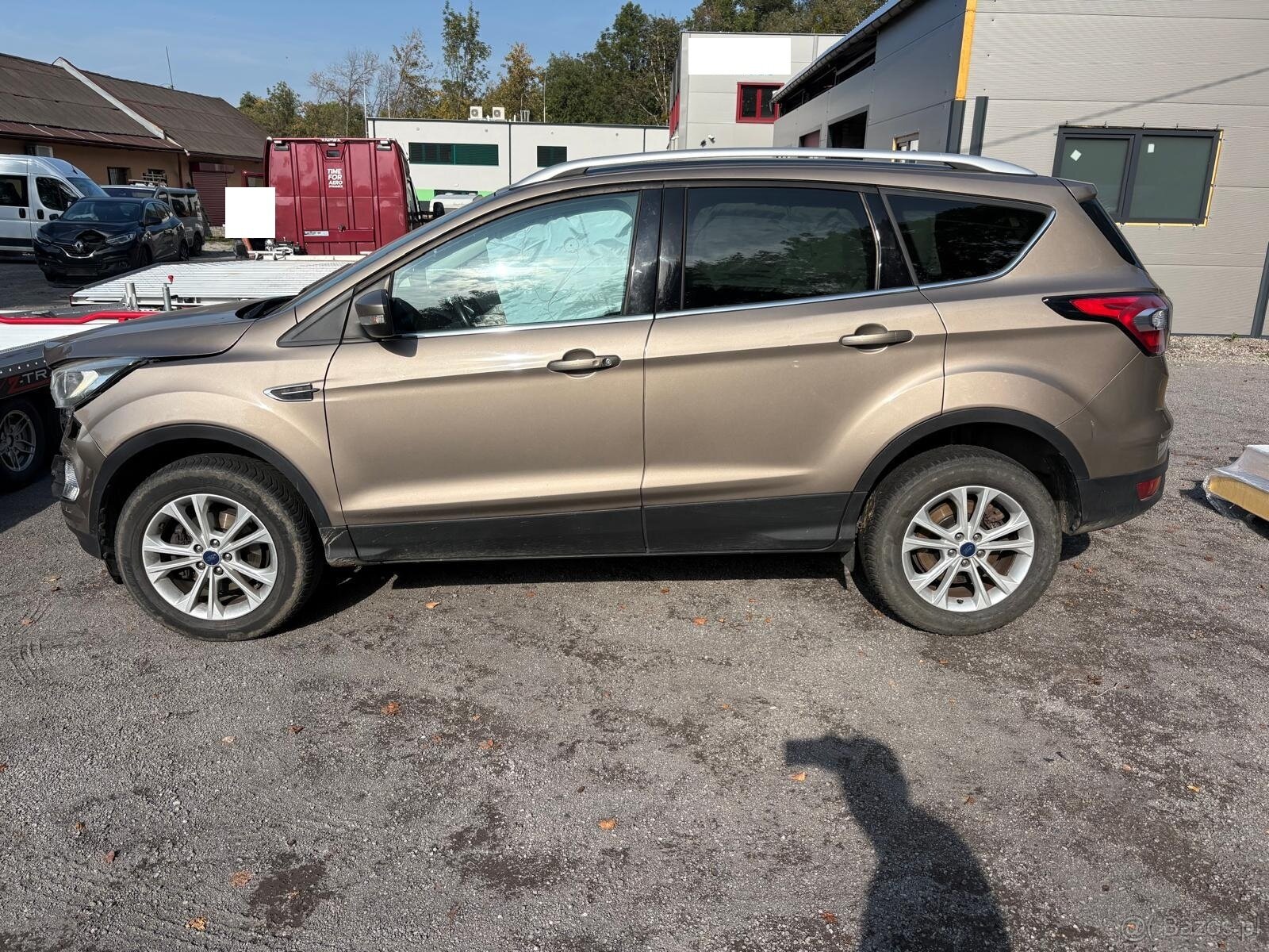 Ford Kuga 1.5i 110kw, r.2019, klimatyzacja, nawigacja - 3