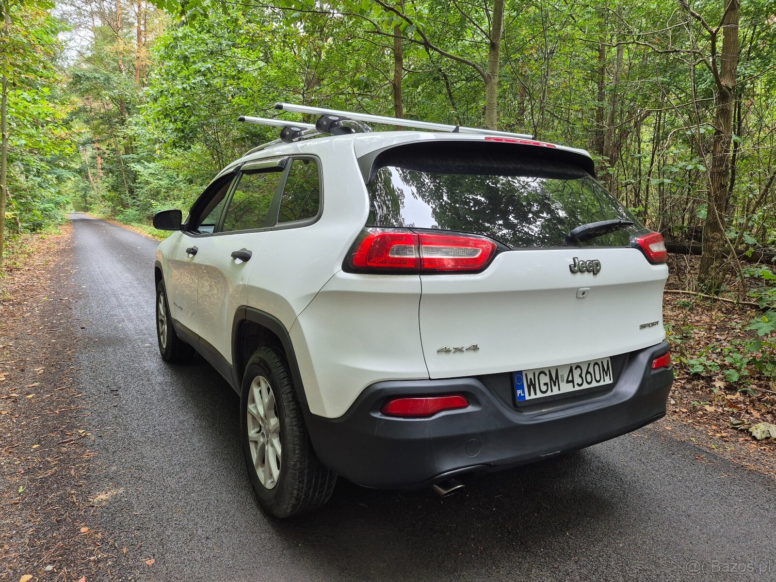 Jeep Cherokee KL 2.4 4x4 sport - 3