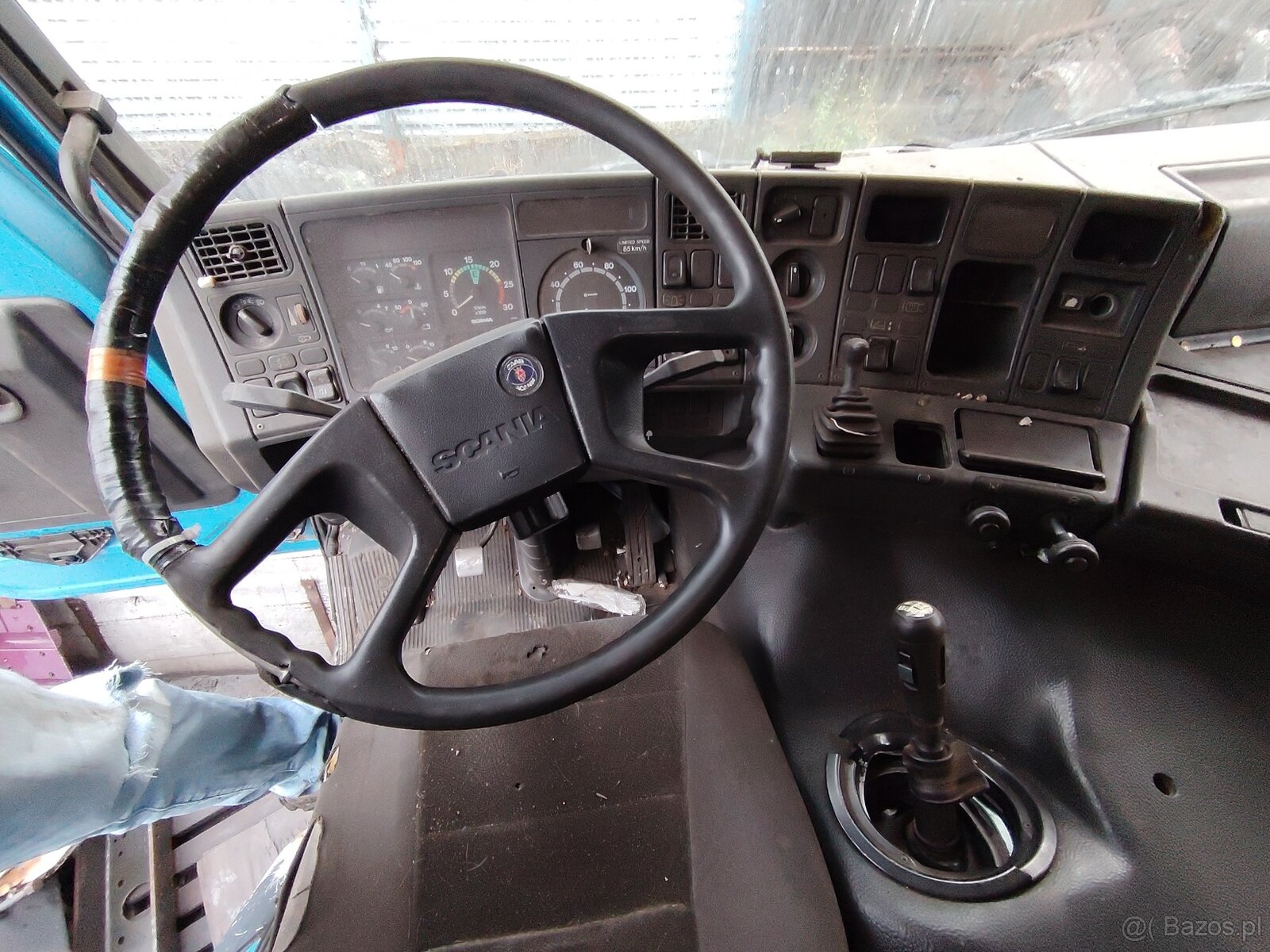 Scania 93 kabina - 3