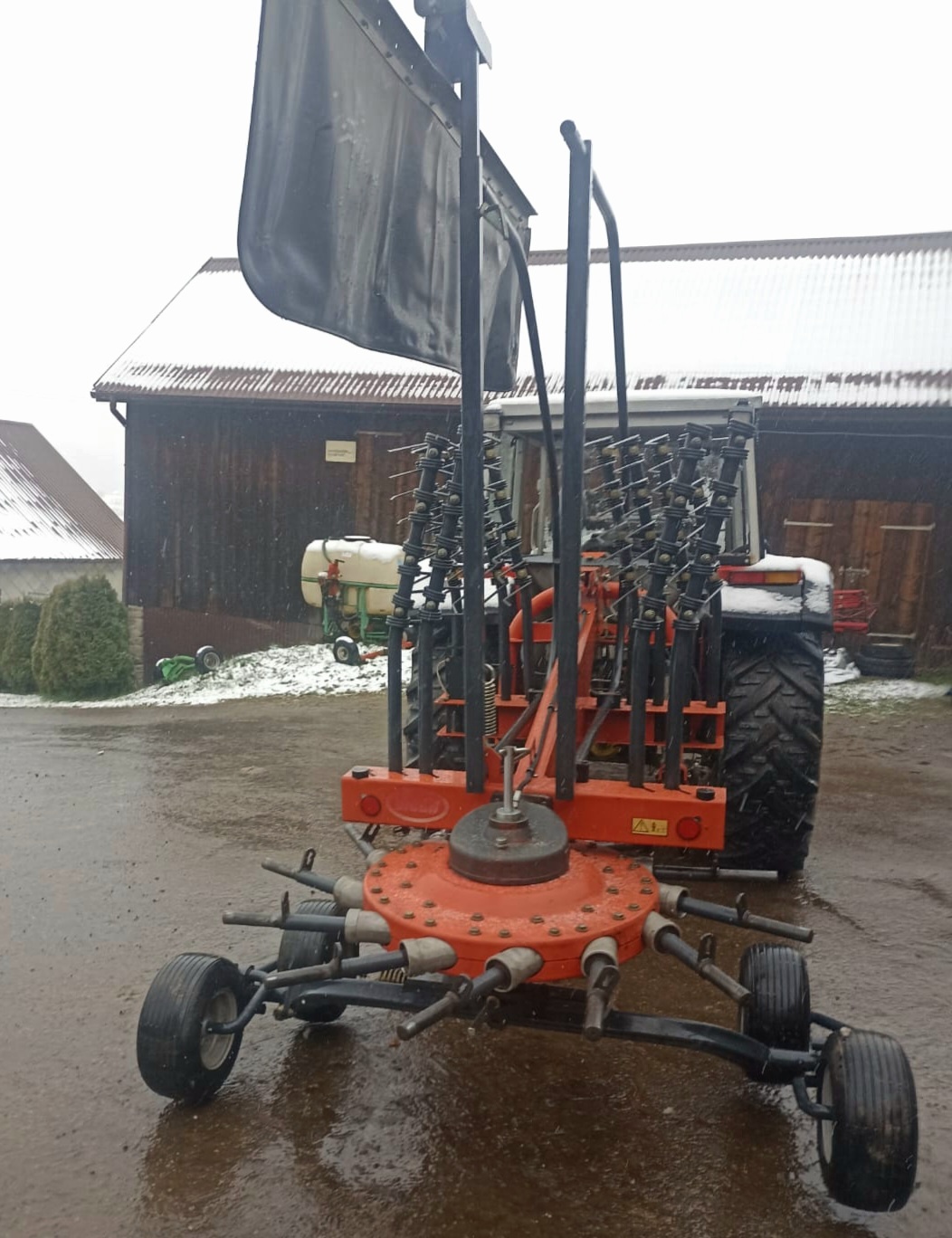 Zgrabiarka karuzelowa Vicon Andex 423 - 3