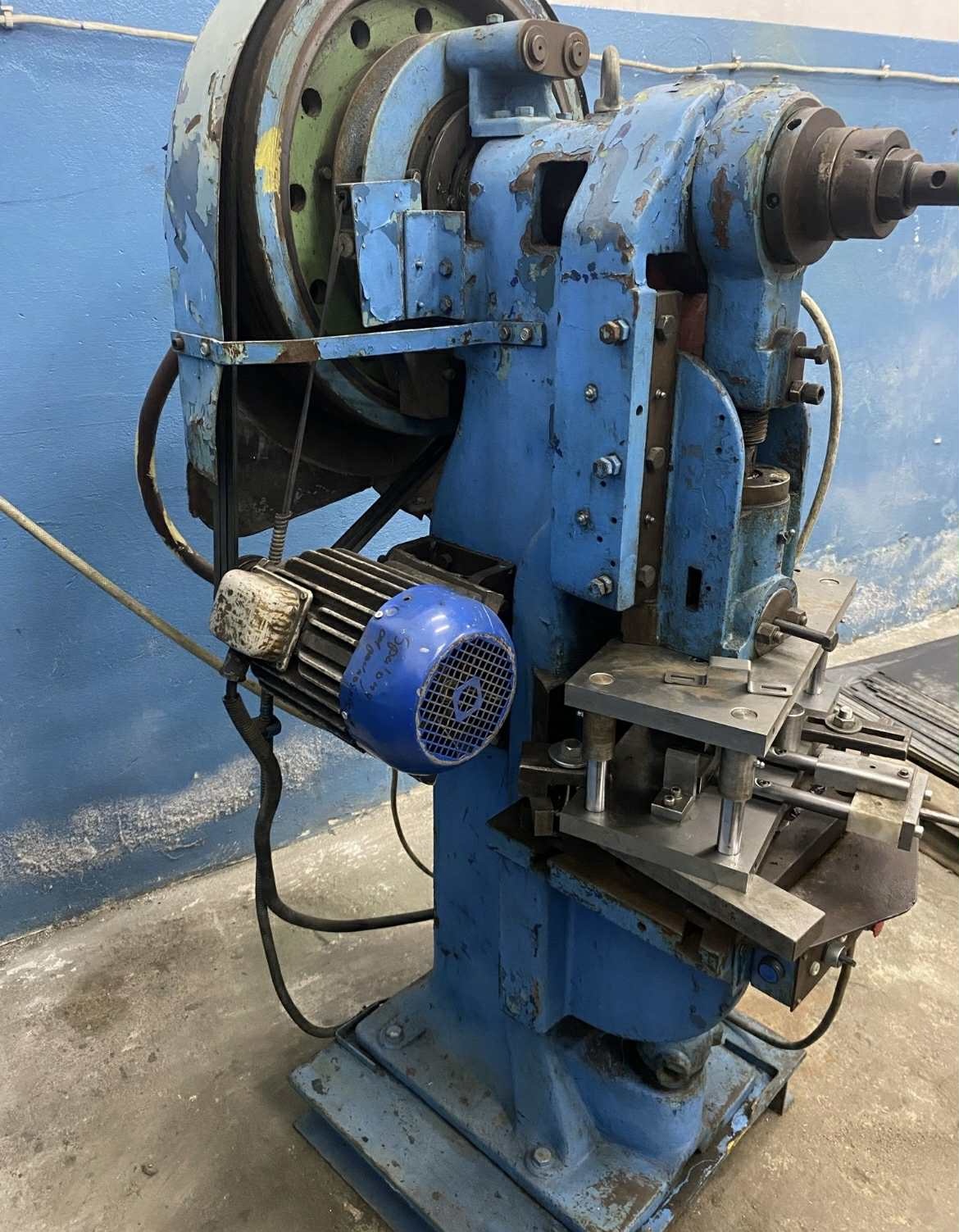 Prasa mimośrodowa 17 ton - 3