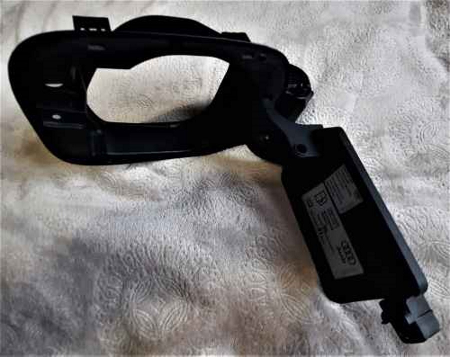 Wkład wlewu paliwa do Audi A4 B8 - 3