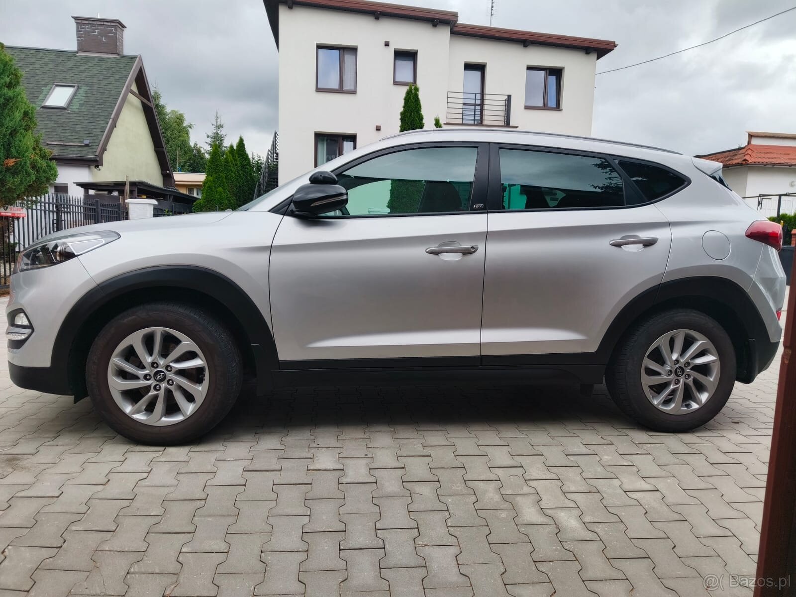 HYUNDAI TUCSON 1,6 GDI TLE 132 KM / 97 kW wersja "GO" Pie - 3
