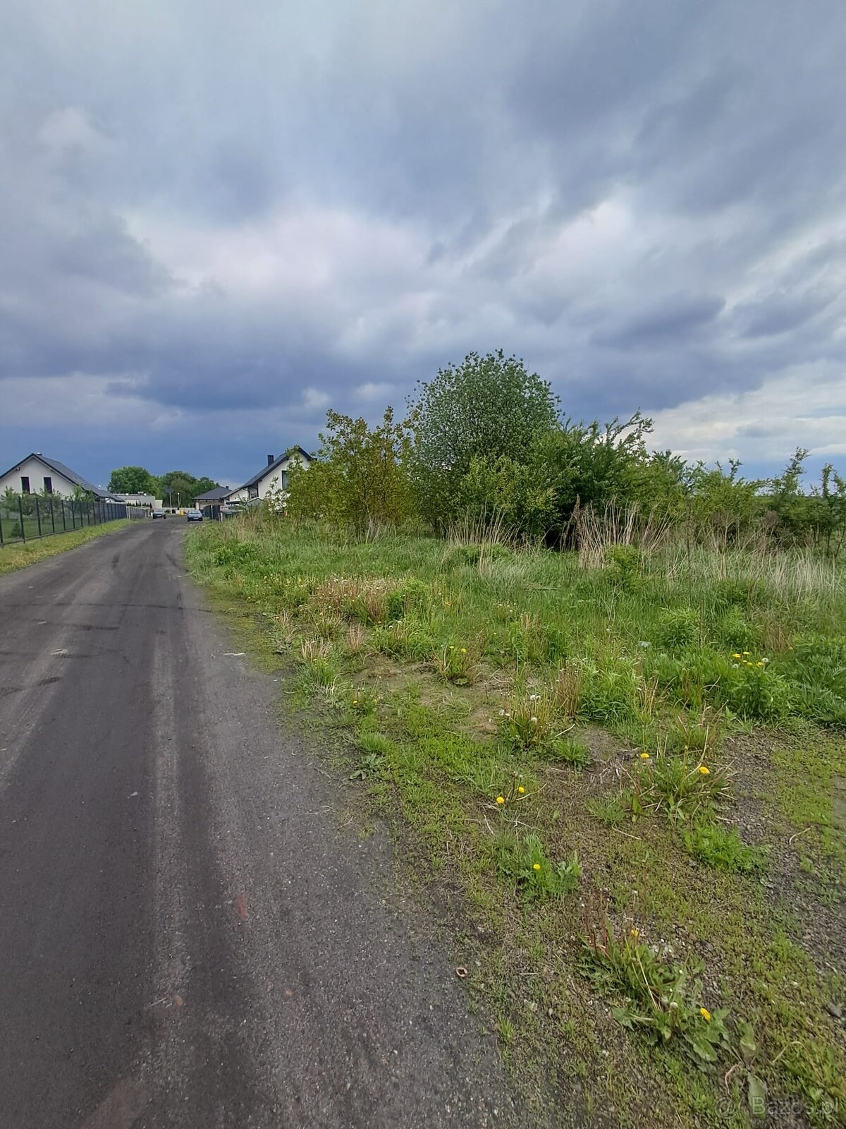 Działki budowlane z warunkami zabudowy o powierzchni 665m2, - 3