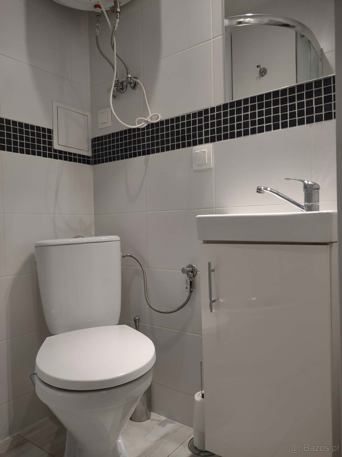 Sprzedam Mieszkanie Mikro Kawalerka Gotowa Do Zamieszkania - 3