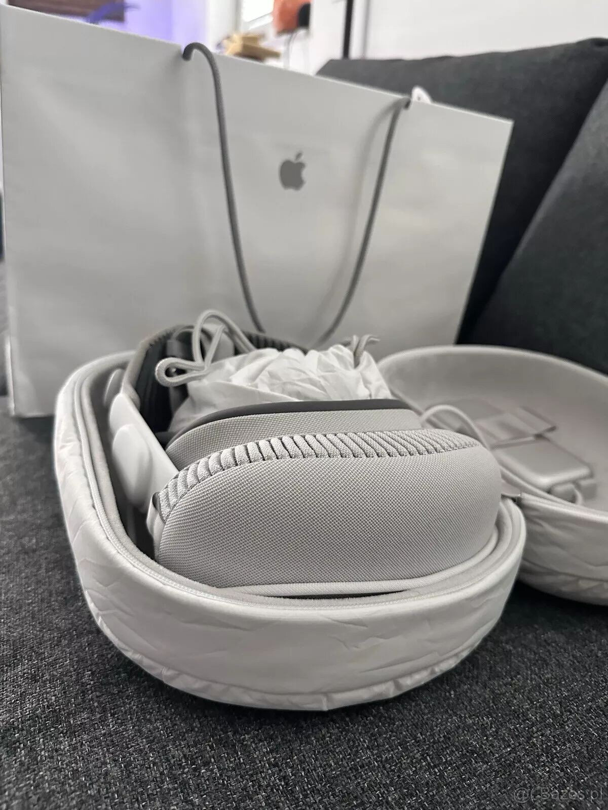 Apple Vision Pro 256 GB - 3