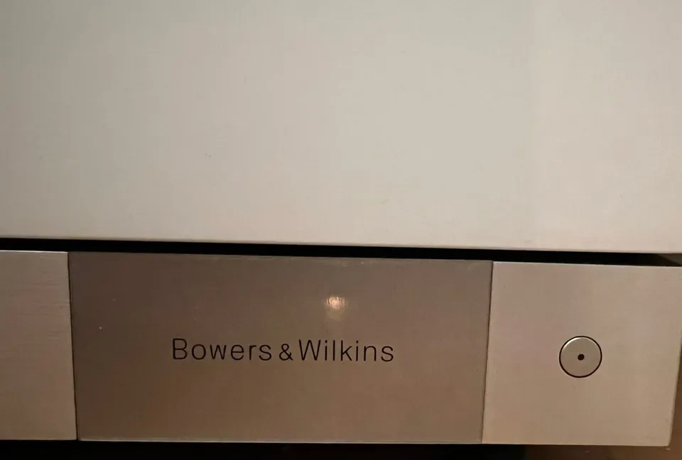 Bowers & Wilkins B&W DB1D ( Price :1600 EUR ) - 3