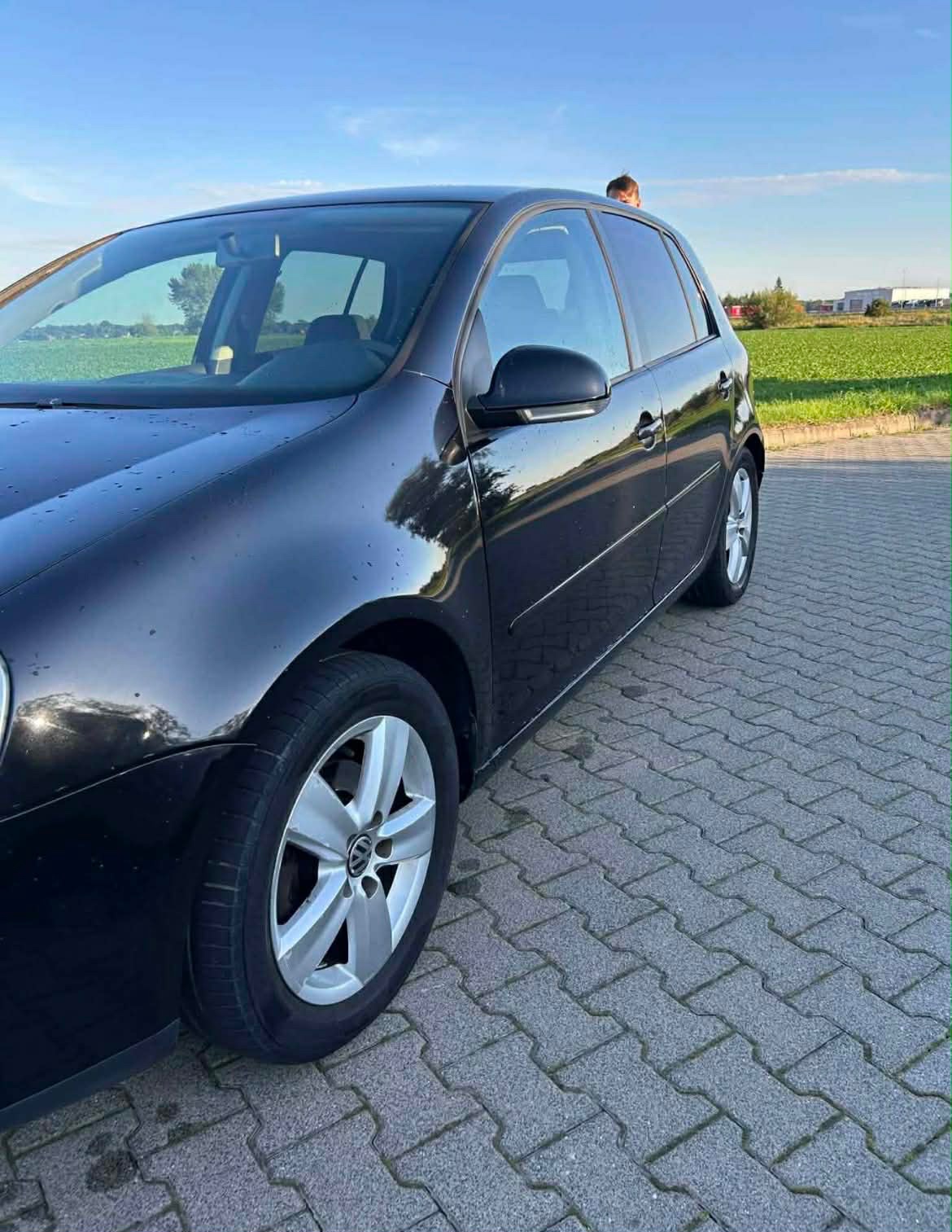 Volkswagen Golf V - 3