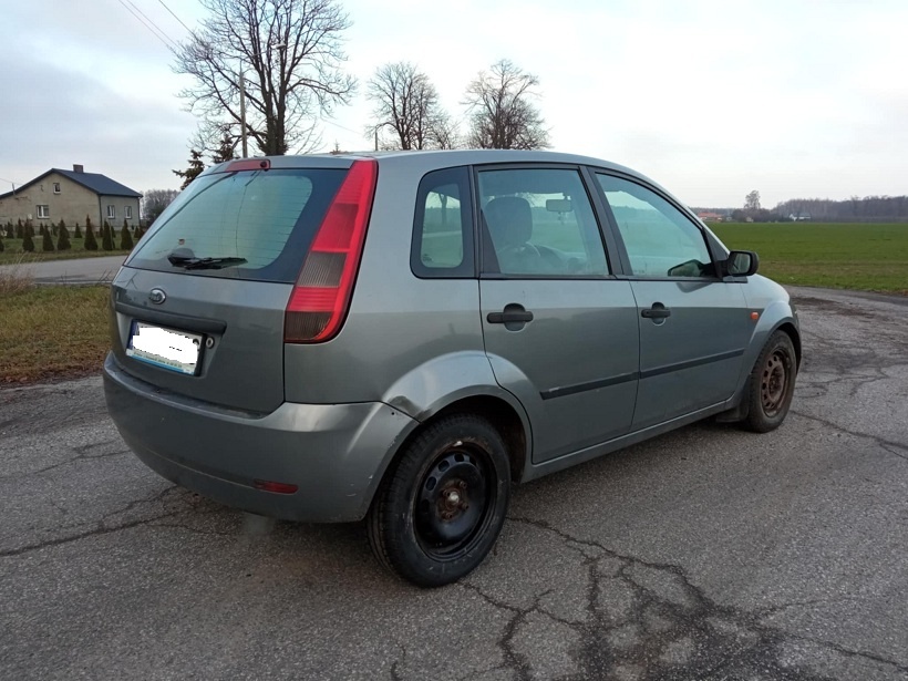 FORD FIESTA 1.6 BENZYNA OC I PT 06/2026 JEZDZACY - 3