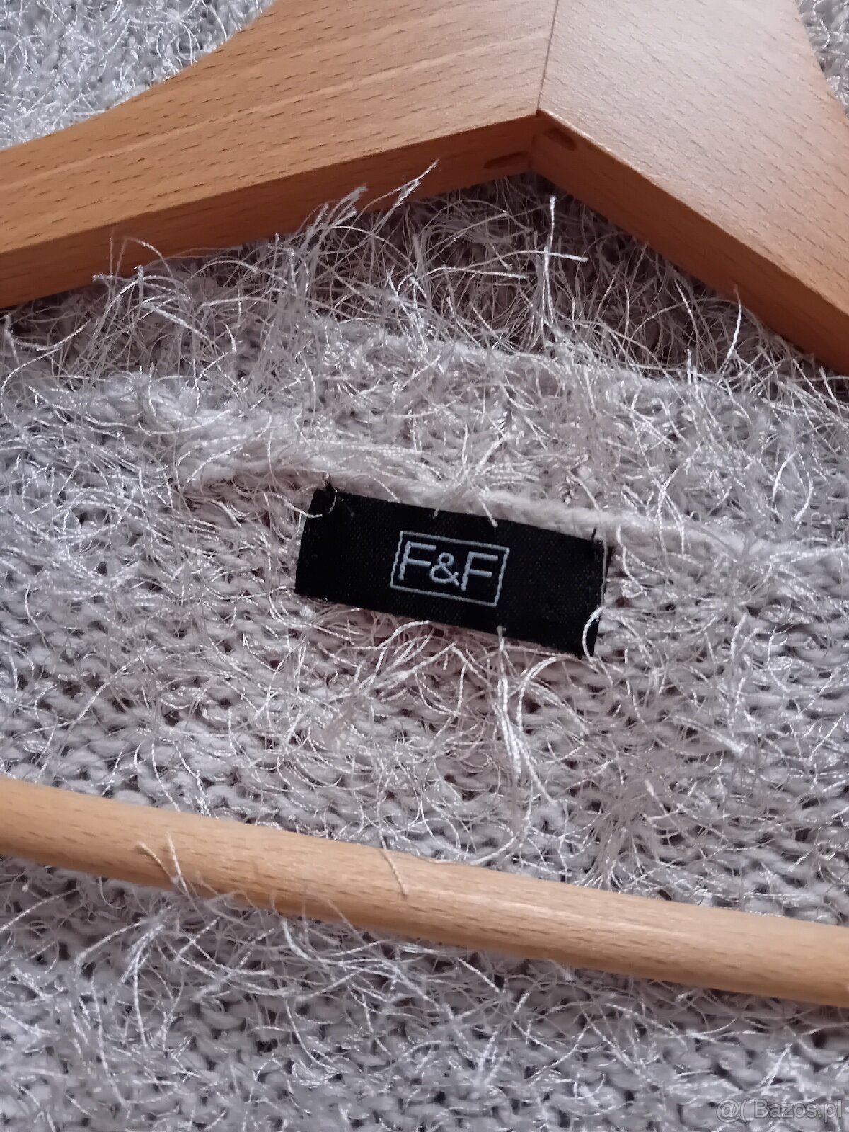 Włochaty długi sweter - 3