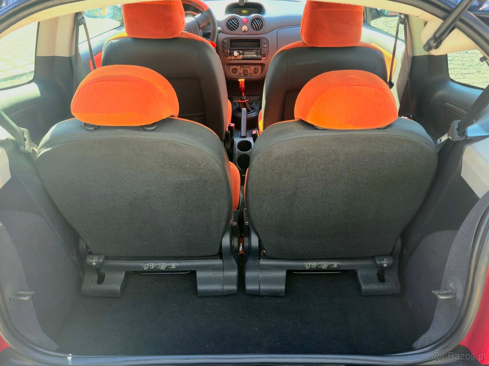 Sprzedam Citroena C2 2005 rok - 3