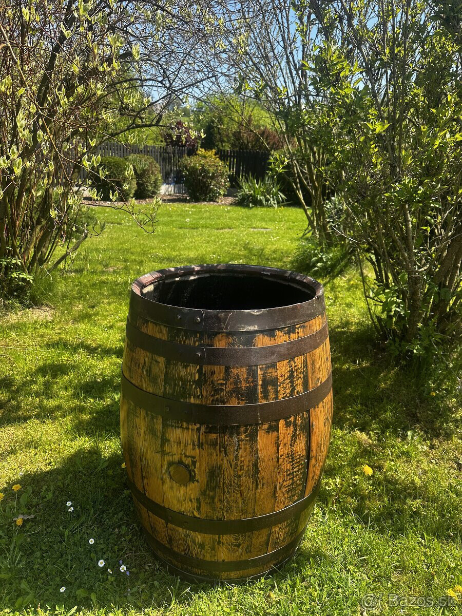Sprzedam beczkę drewnianą 600l - 3