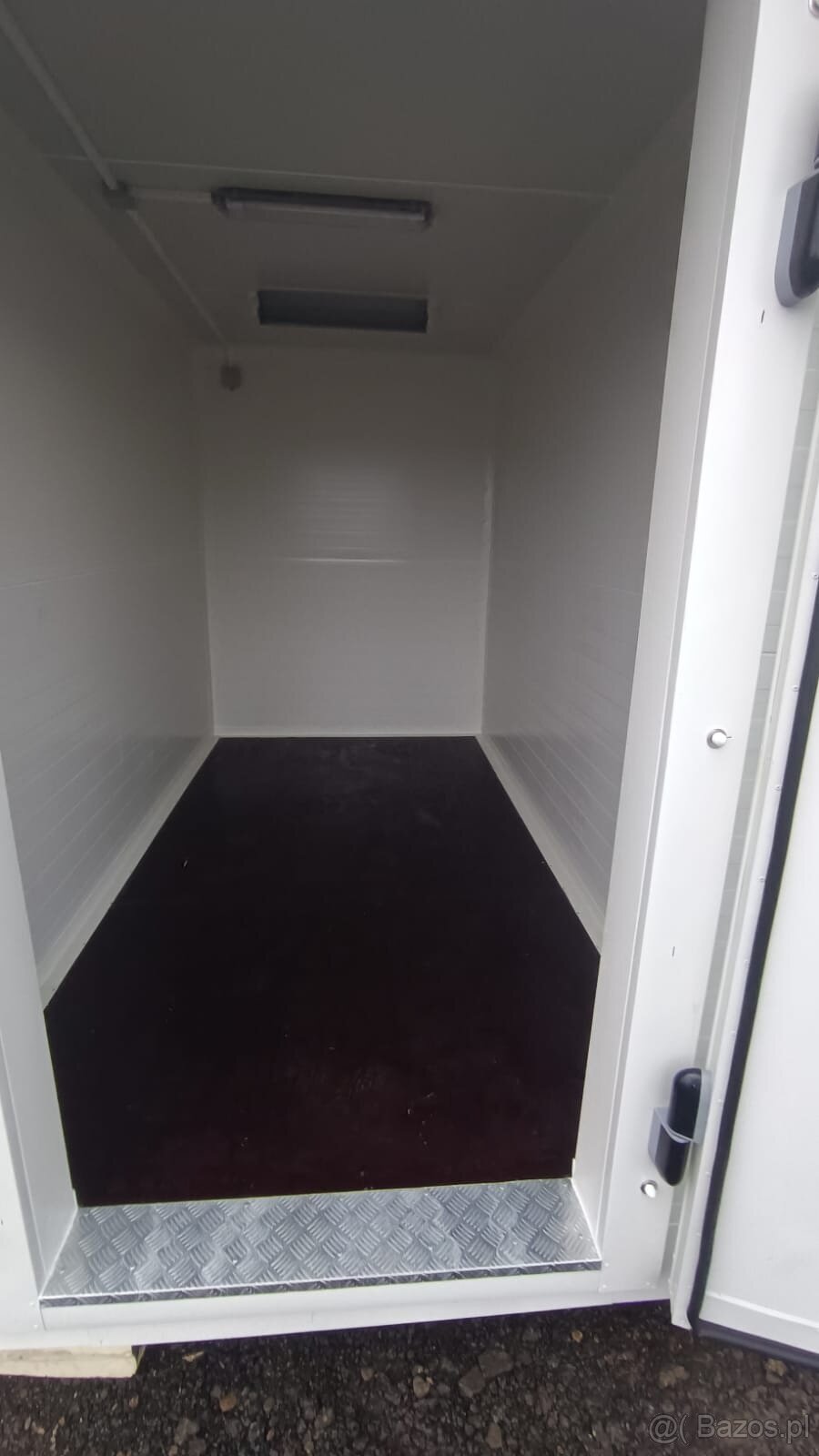 Chłodnia Stacjonarna / Komora chłodnicza / Chłodnia / C104 - 3