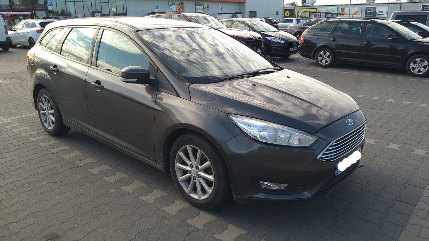 ford focus 1.6 benzyna 2016r kombi - 3