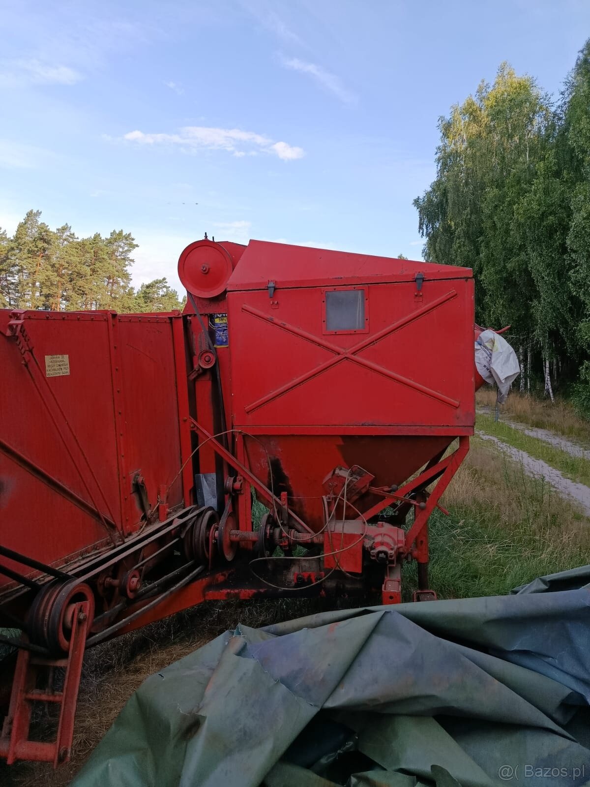 Sprzedam kombajn zbożowy sprawny na traktor - 3