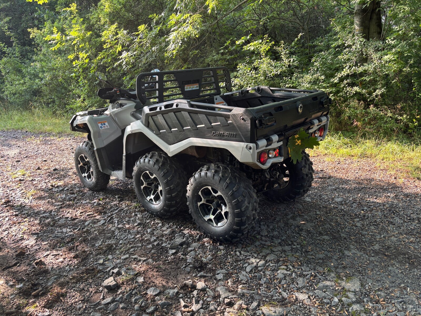Can-Am Outlander 1000 xt 6x6 - 3
