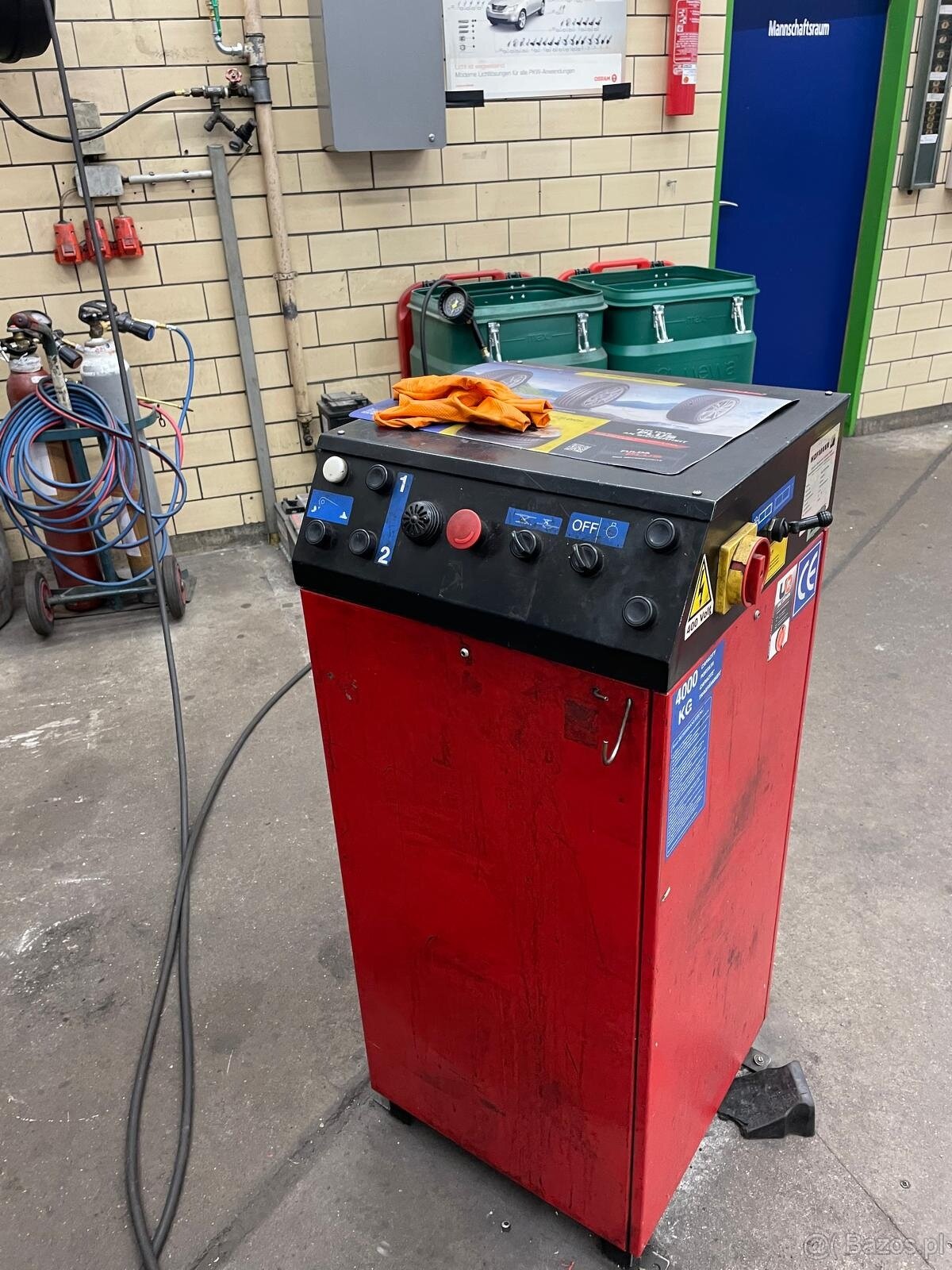 Sprzedam podnośnik HOFMANN MULTILIFT 4000 nożycowy pełno spr - 3