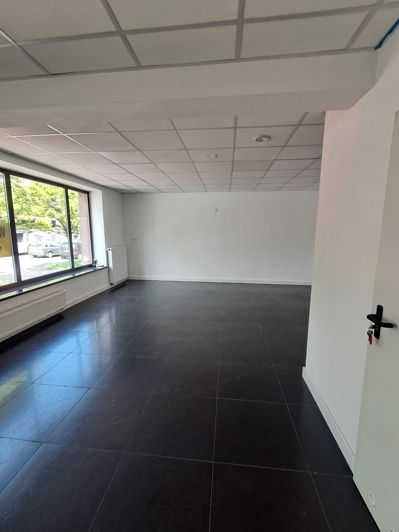 Lokal usługowy 80m² – parter z witryną, ul. Górnośląska - 3
