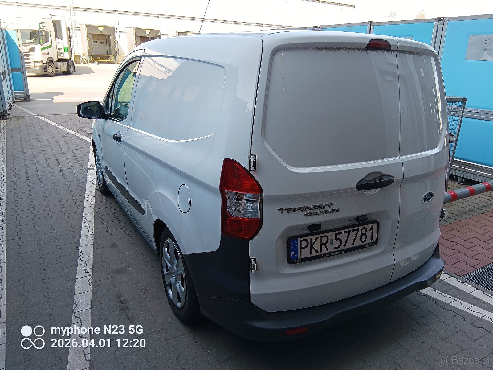 Ford Transit Courier - 3