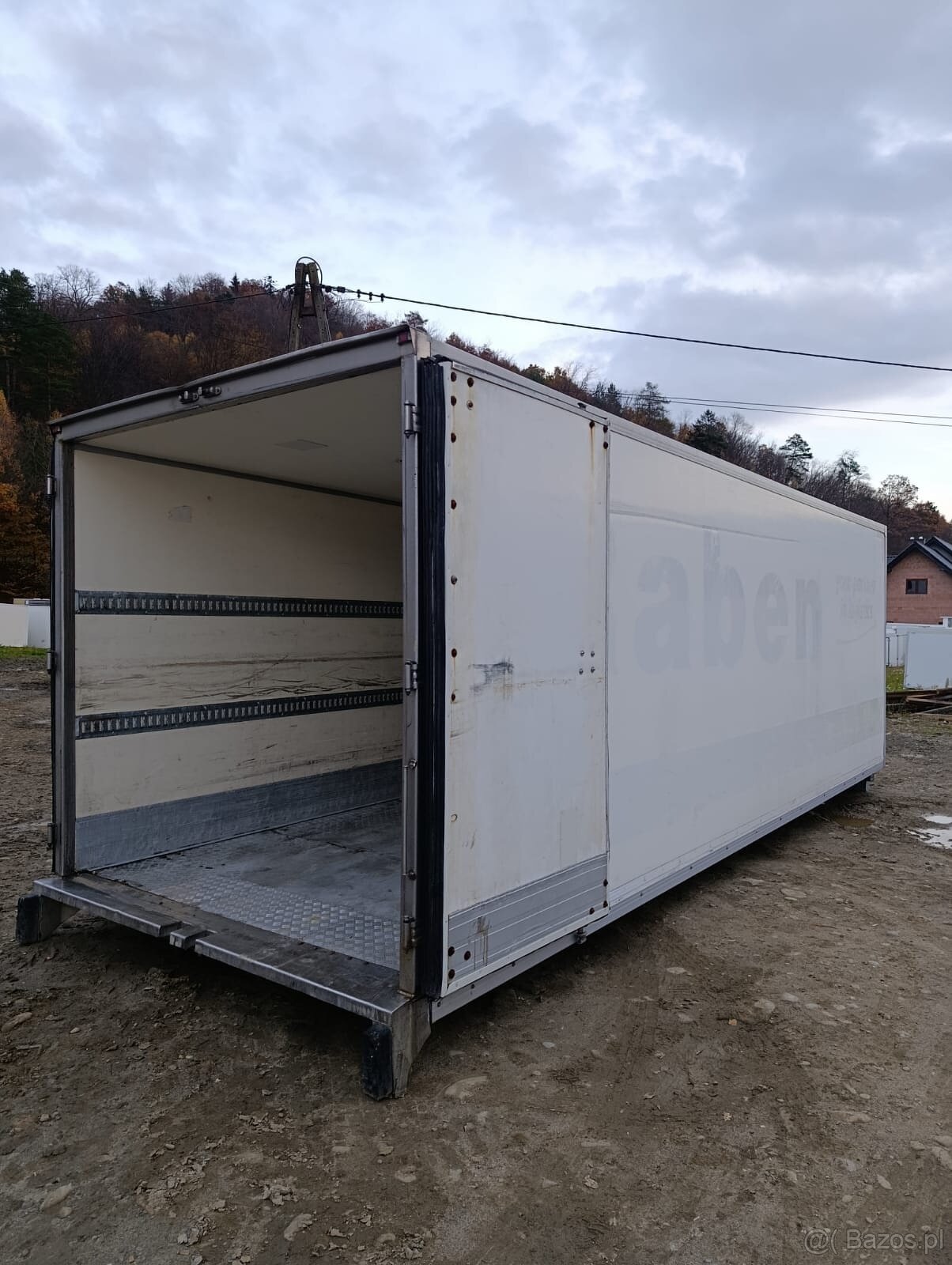 Kontener magazynowy / Kontener Izoterma / Zabudowa Chłodnicz - 3