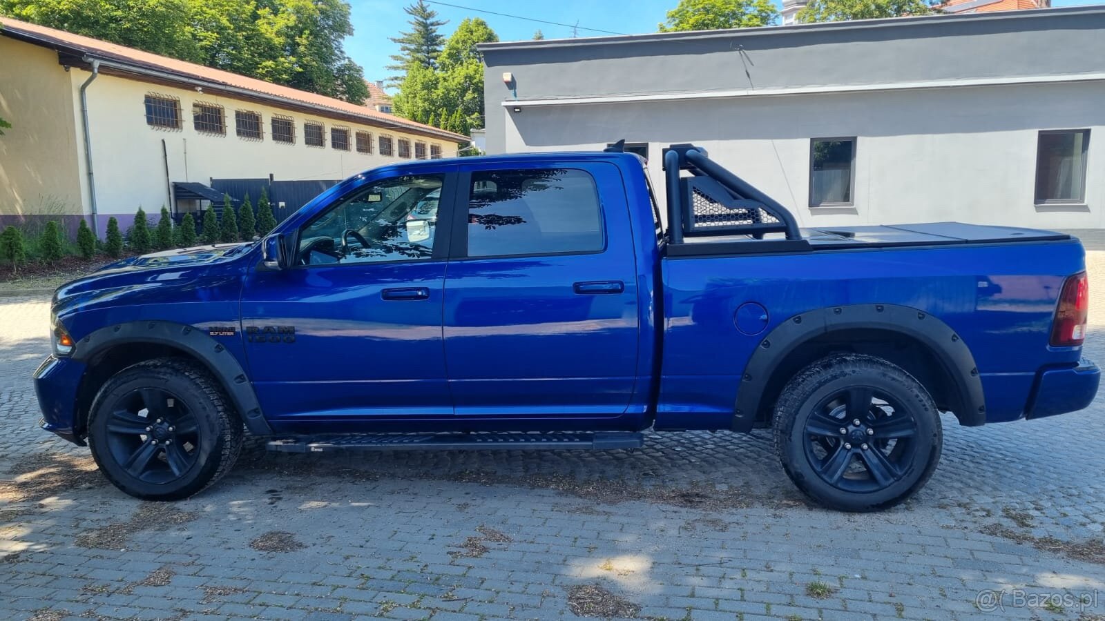 Dodge Ram Sport 5.7 Hemi 4X4 - 3