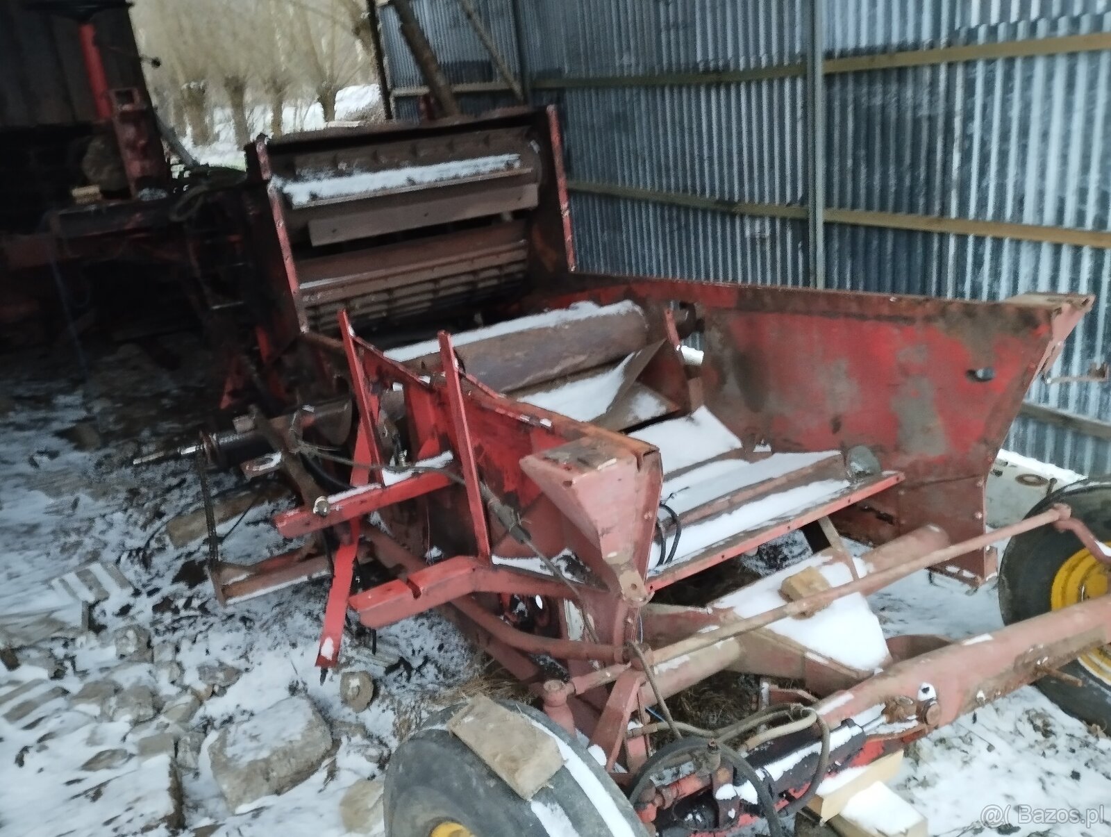 Kombajn Massey Ferguson 510 na czesci - 3