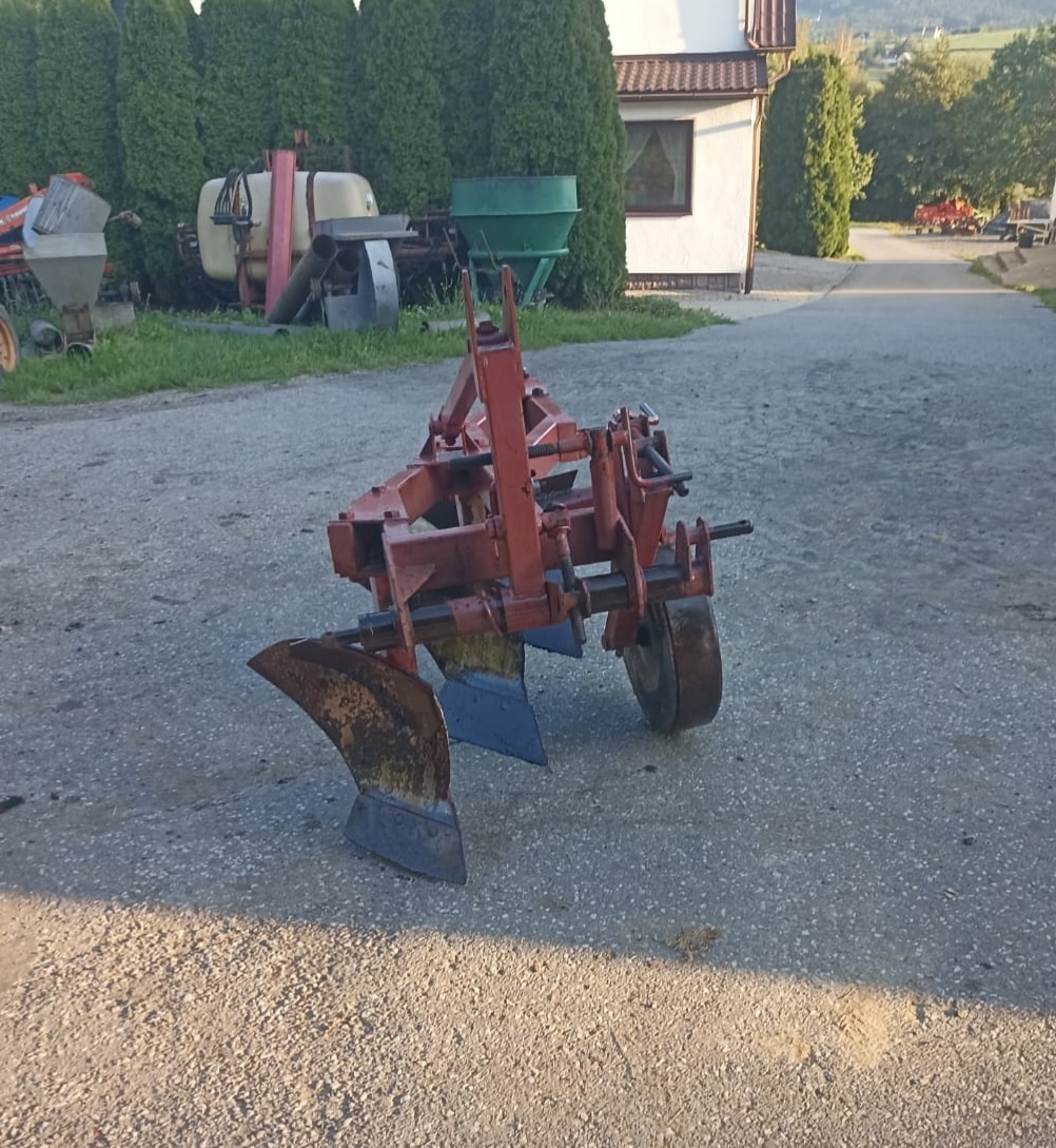 Pług 3-skibowy polski nowego typu - 3