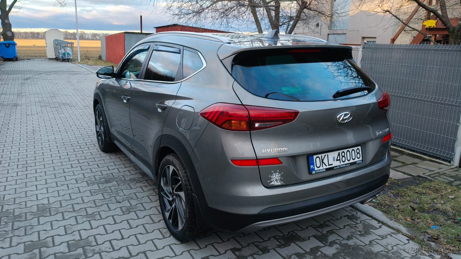 Hyundai Tucson 1.6 CRDi Super wyposażenia Polski Salon - 3