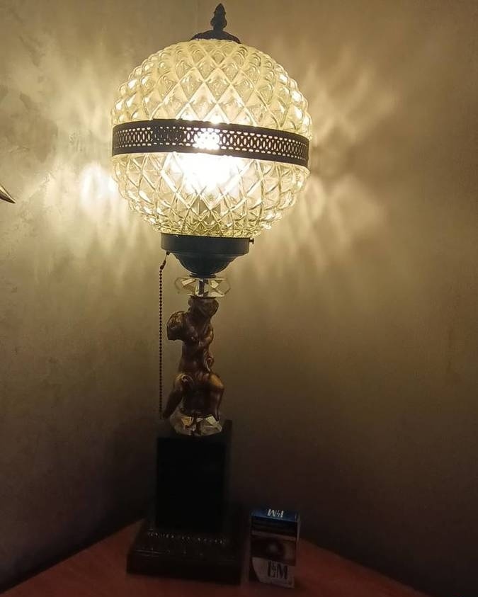 Wyjątkowa oryginalna lampa - 3