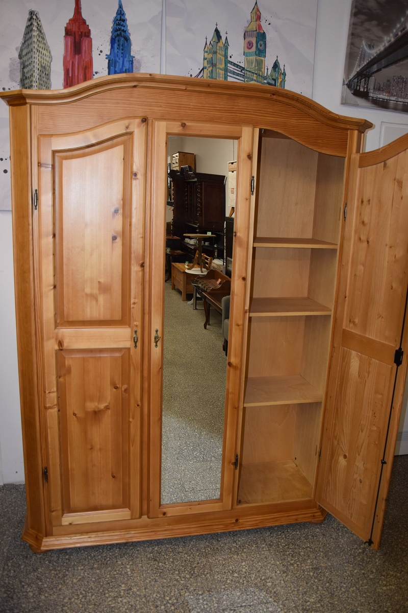 szafa z drewna sosnowego - jak nowa - 3