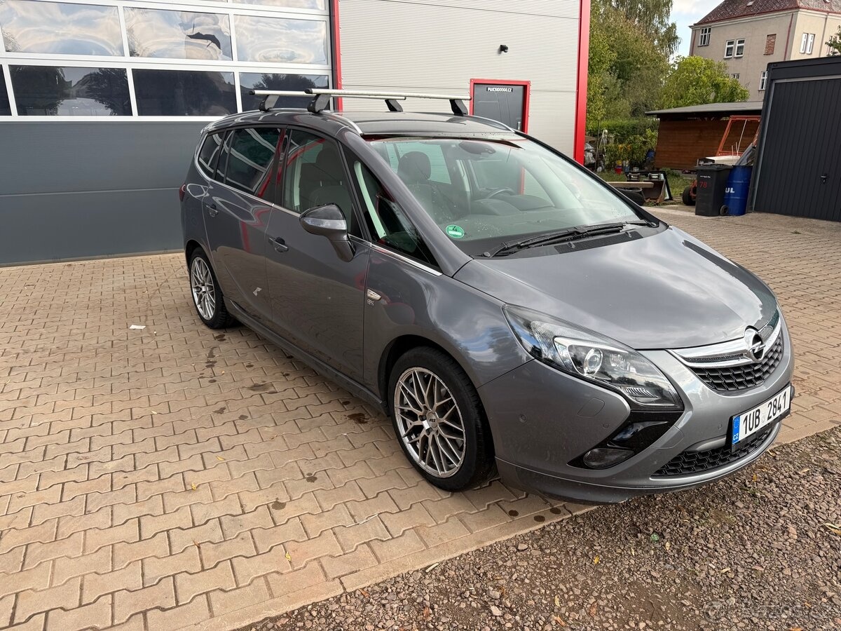 Opel Zafira Tourer 2.0 CDTI 125kw, 2016 OPC packet - 3