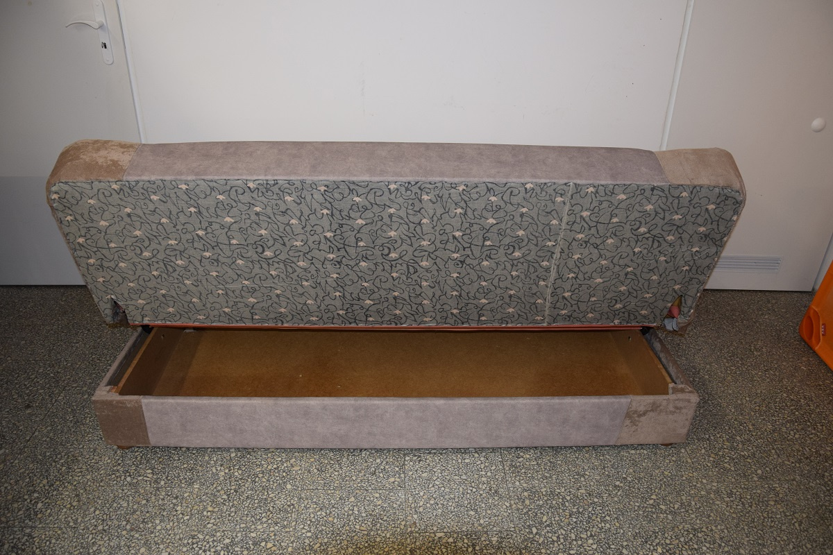 kanapa rozkładana - wersalka - jak nowa - 3