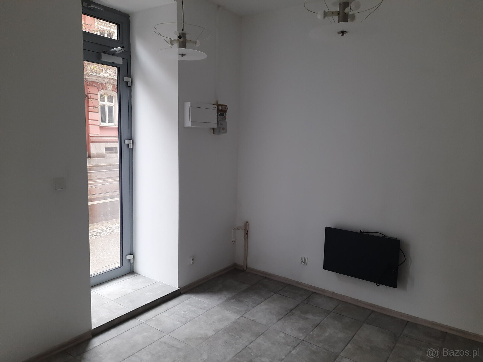 Lokal do wynajęcia - 3