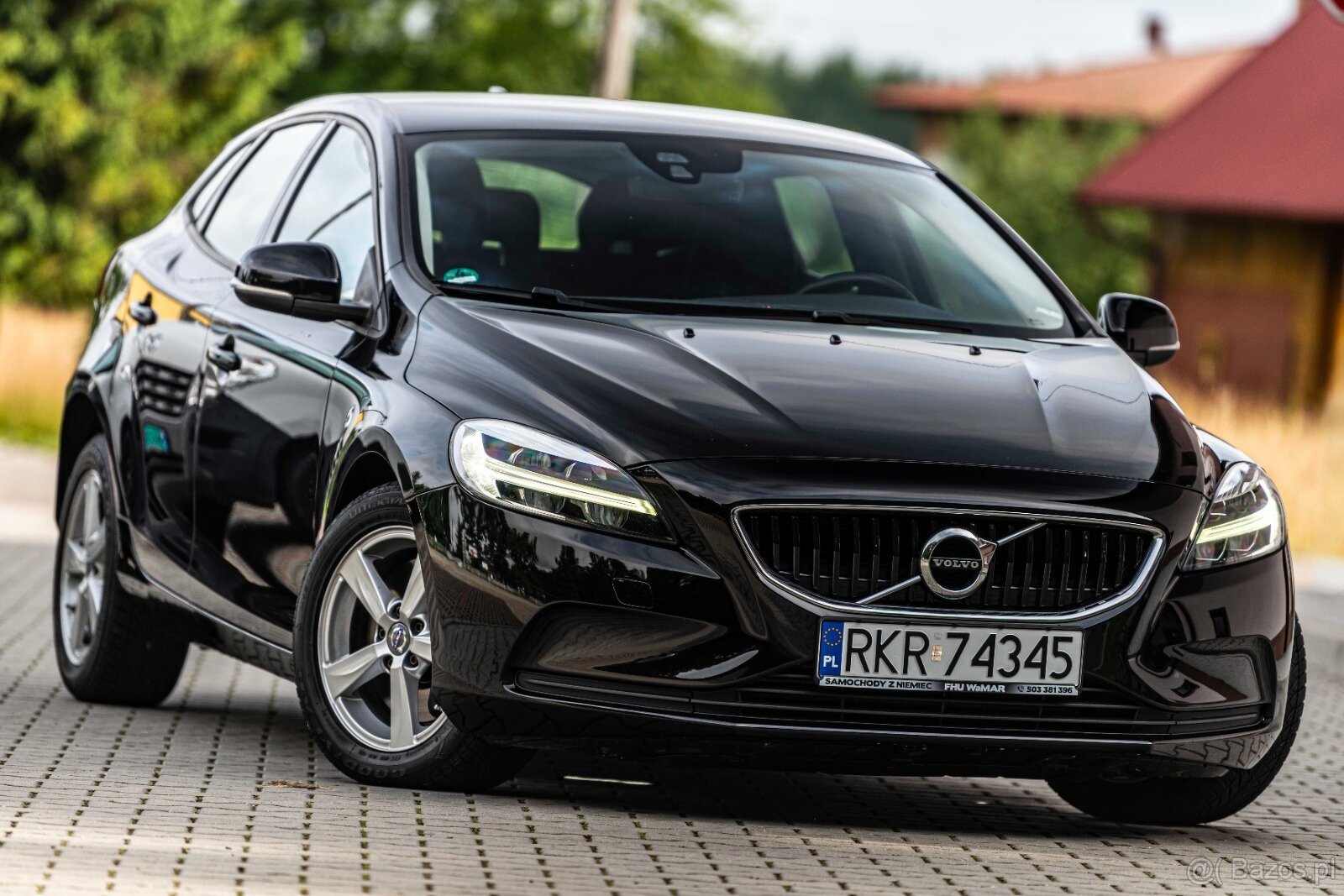 VOLVO V40 - 3