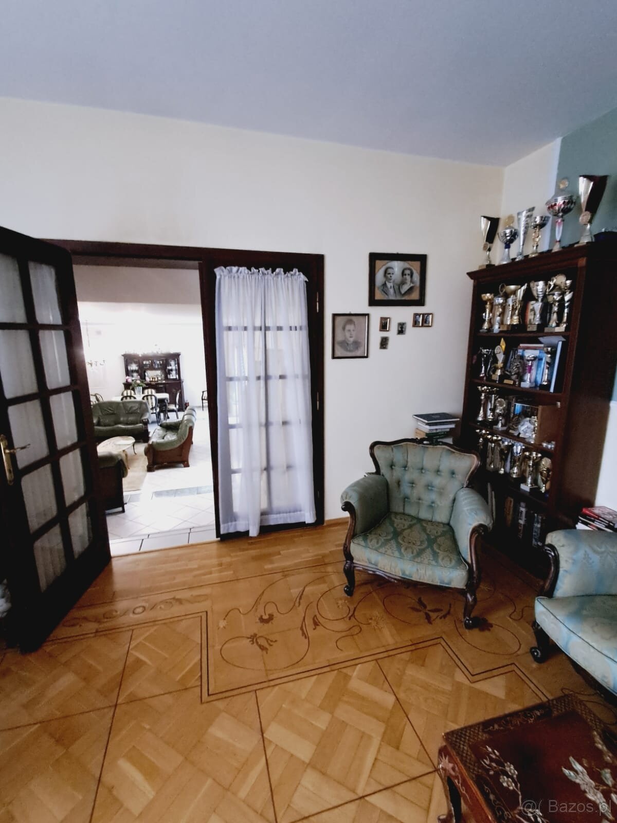 Dom parterowy z użyt. poddaszem o pow. 240 m2,Wolica - 3