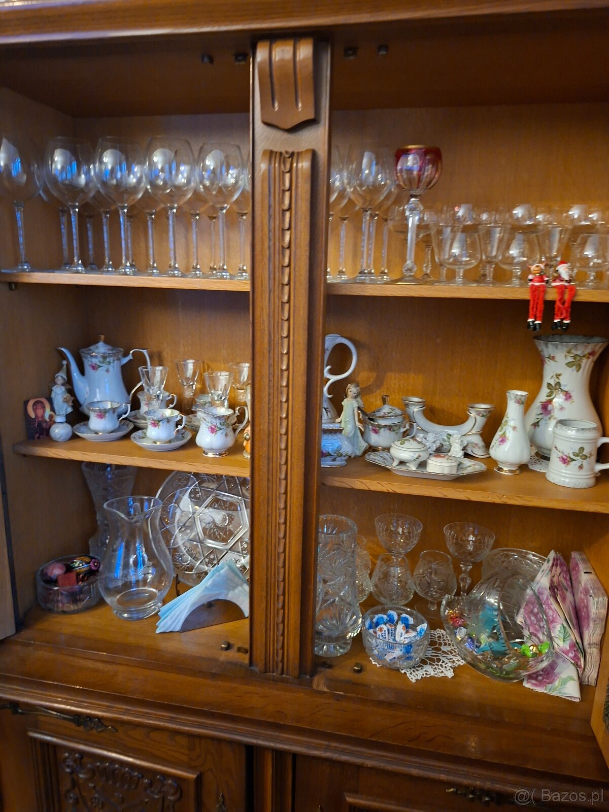 Kredens holenderski - 3