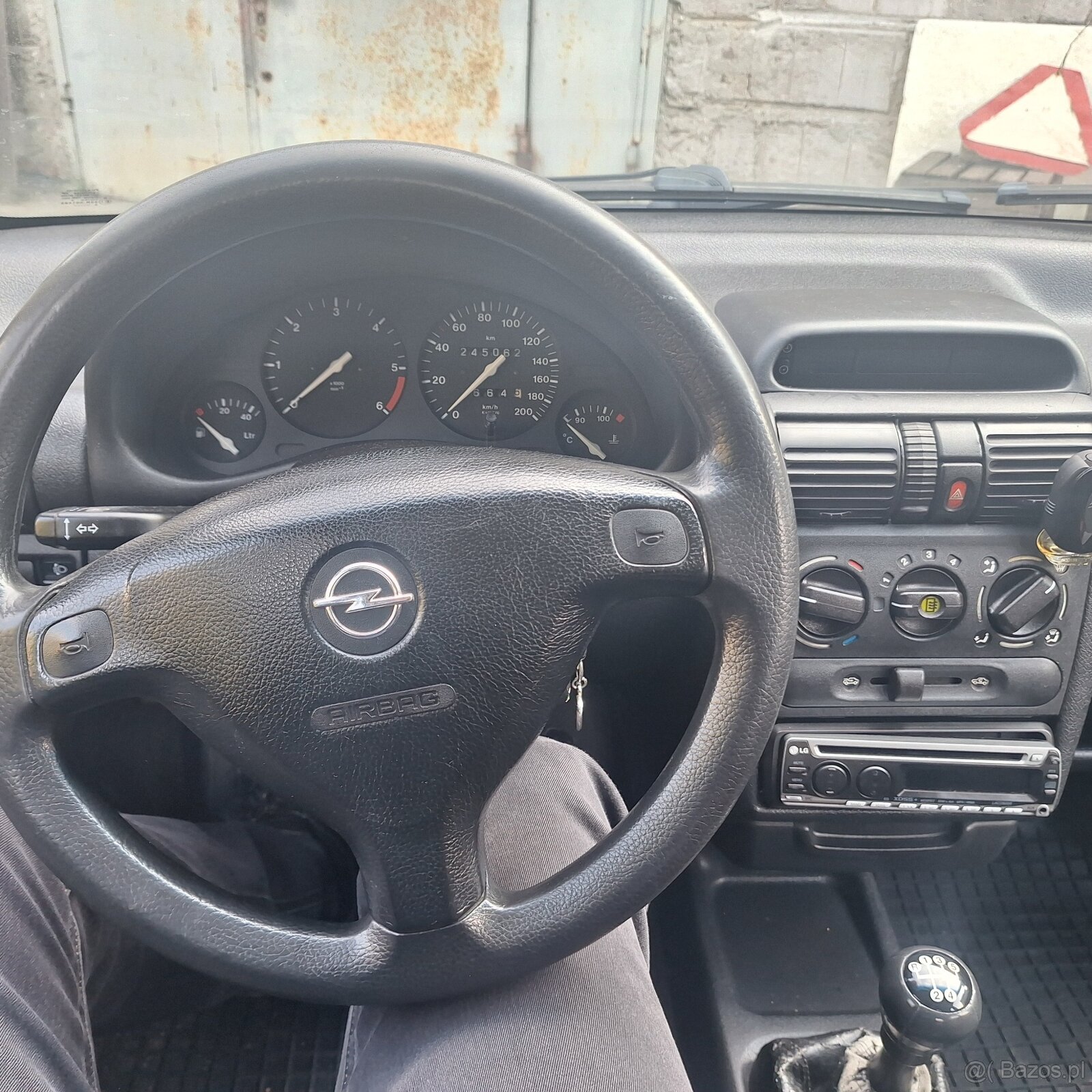Opel corsa - 3