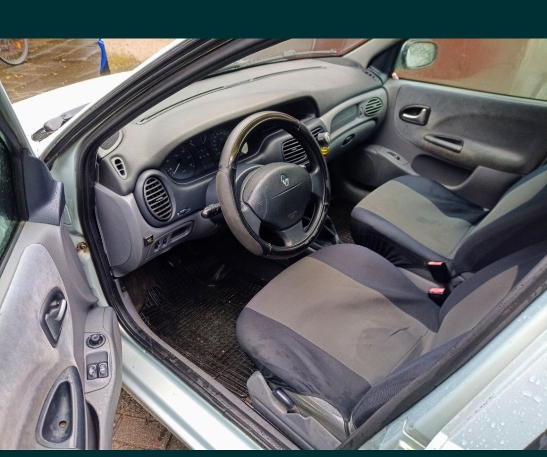 Remo Megan lift1 kombi rok 2000 - 3