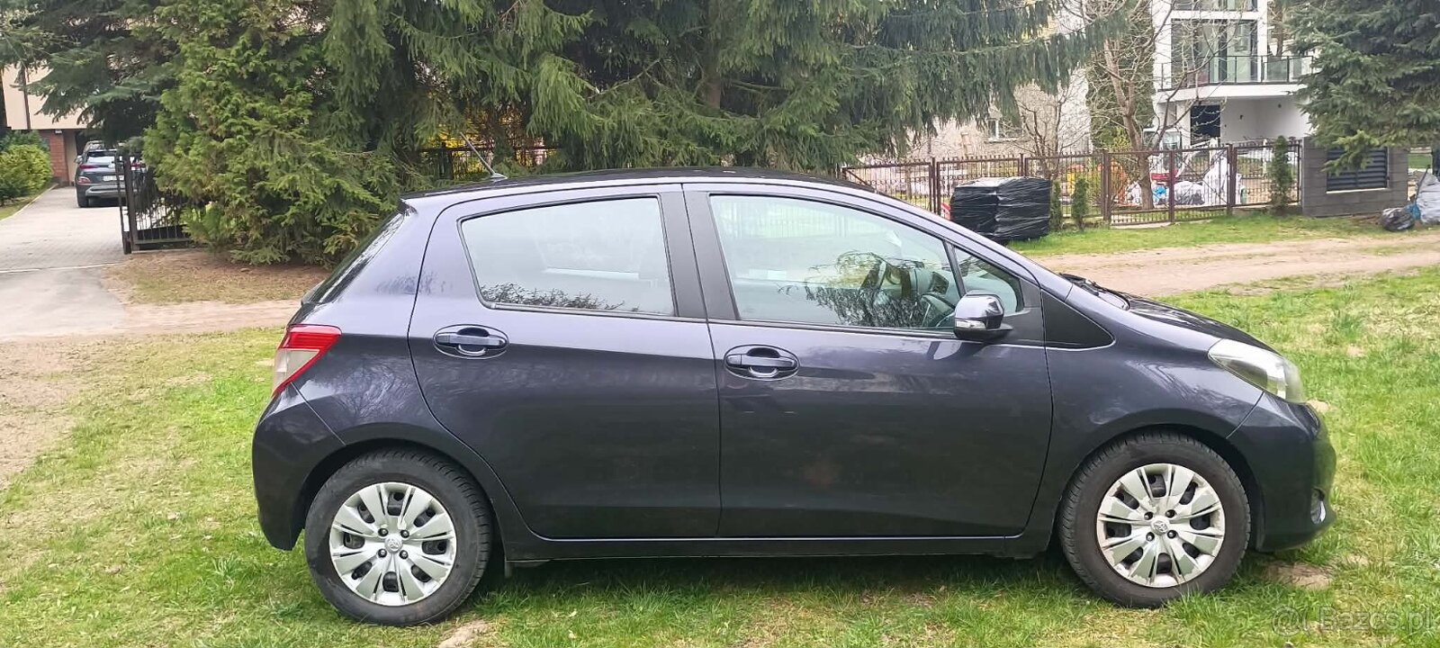 Toyota Yaris 1,3 benzyna - 3