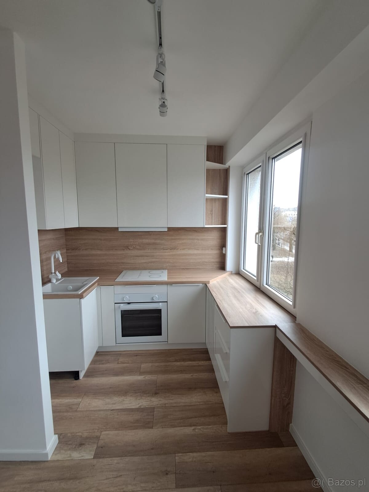 2 pokojeo powierzchni 32m², II piętro, winda, Widok - 3