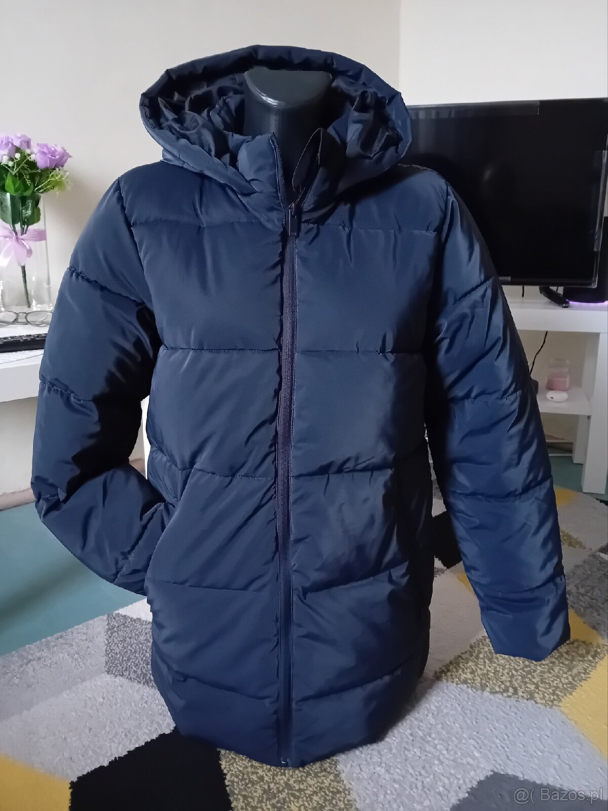 Ciepła puchowa kurtka z kapturem - 3