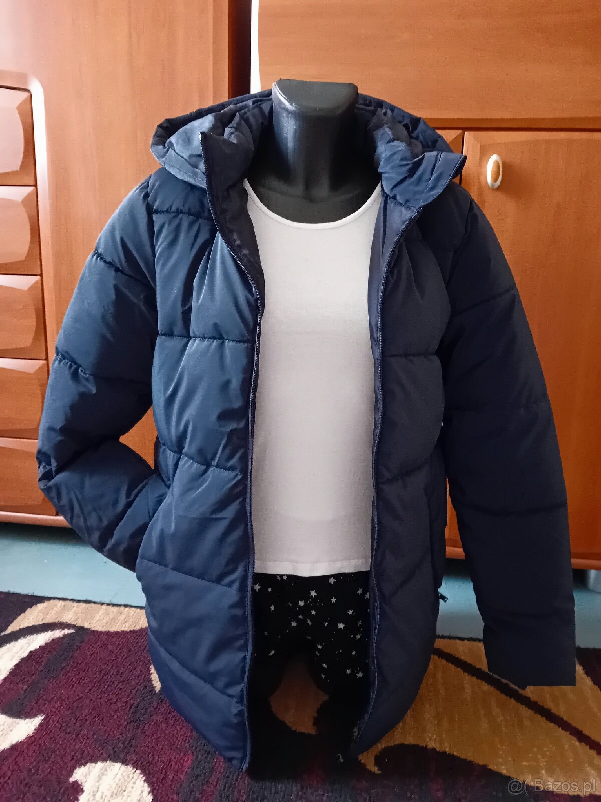 Ciepła puchowa kurtka z kapturem - 3